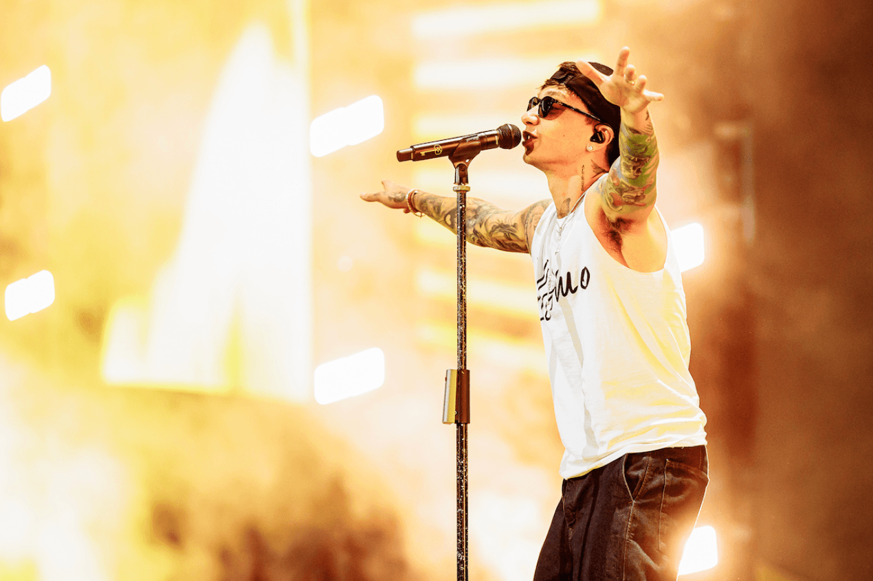 A concert in front of 250,000 people? It's Italy's biggest music phenomenon.